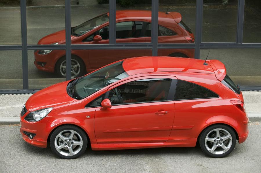  Opel Corsa GSi 2008 года  (фото 13 из 15)
